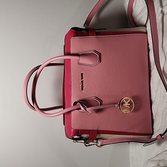 Michael Kors Crossbody/handbag - Picture 2 of 9